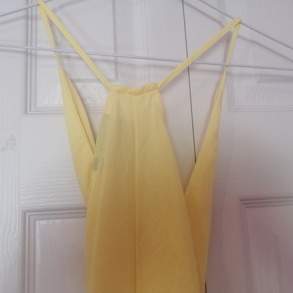 NWT ASOS Design Yellow Maxi Dress (2) 💛🌴 - Picture 5 of 8